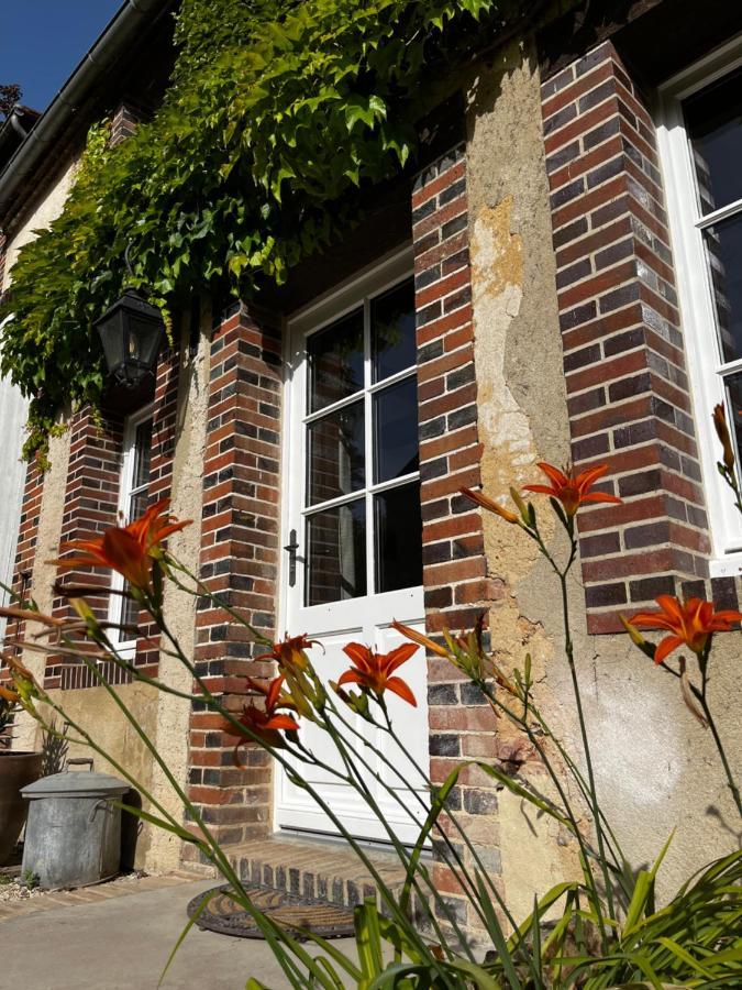La Maison Du Gardien - Le Prieure Du Preux Sepeaux-Saint-Romain 外观 照片